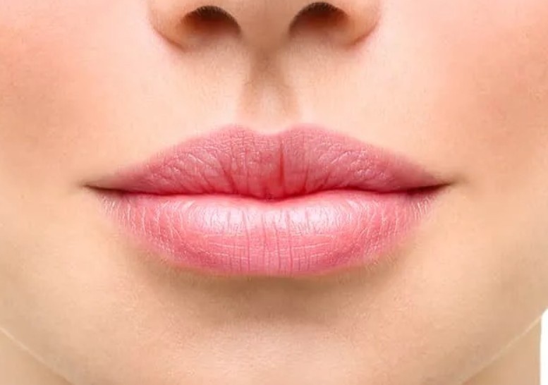 Макияж губ в стиле ″нон-тач″