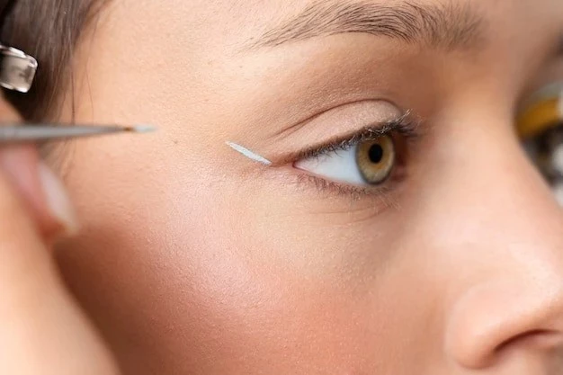 Ламинирование ресниц на нависшее веко Ламинирование ресниц на нависшее веко