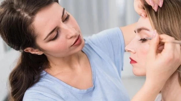 наращивание ресниц на сколько хватает