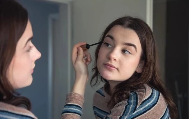 наращивание ресниц сколько держится