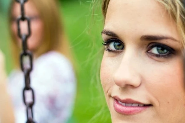 цветные ресницы для зеленых глаз